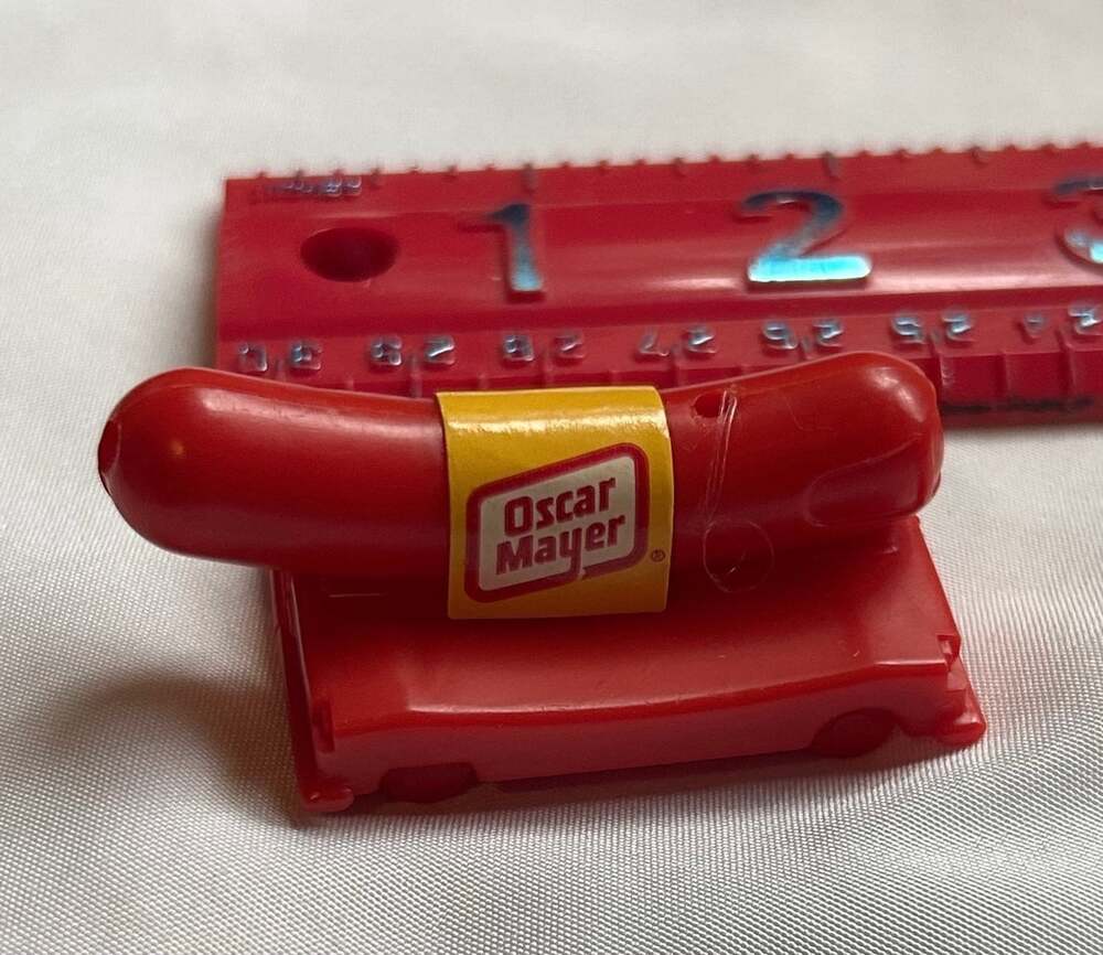 Vintage Oscar Mayer Weiner Wiener Mobile Weenie Whistle 2” Works